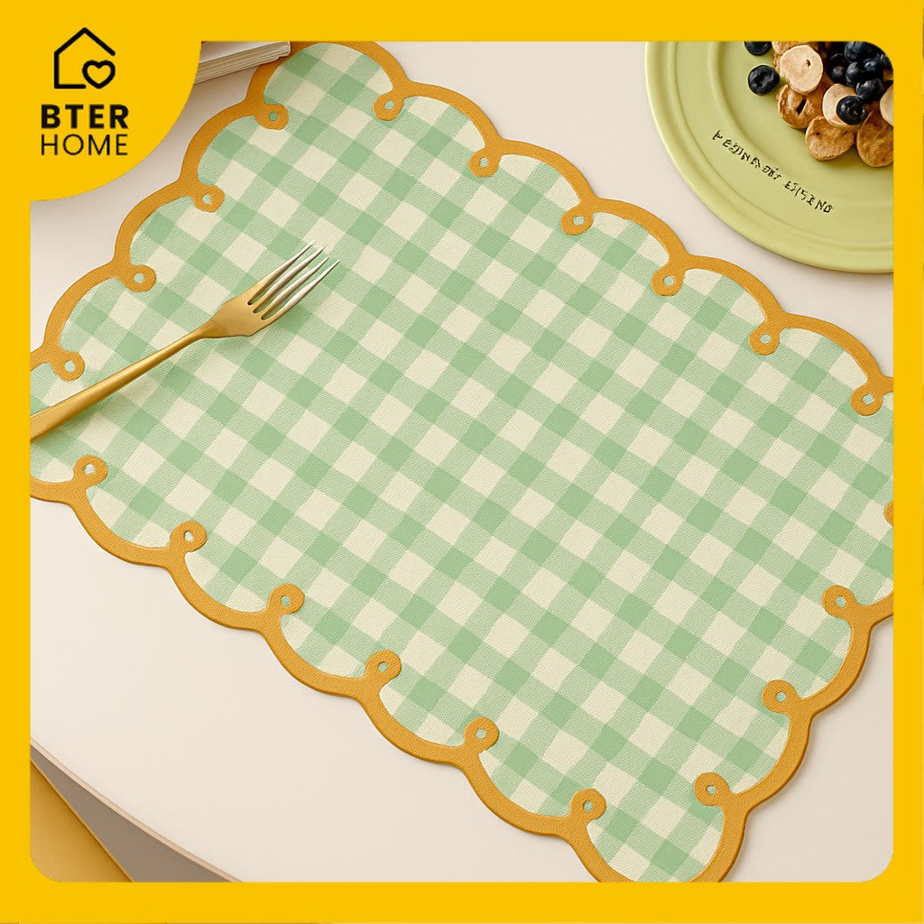 Bter Home Tatakan Piring Placemat Gingham Kotak Pastel Anti Slip Tahan Panas PVC Premium Estetik Scallop Edge