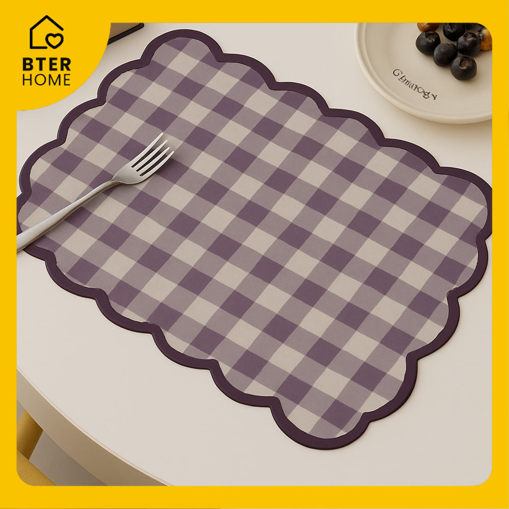 Bter Home Tatakan Piring Placemat Gingham Kotak Cerah Scallop Anti Slip Tahan Panas PVC Premium Mudah Dibersihkan