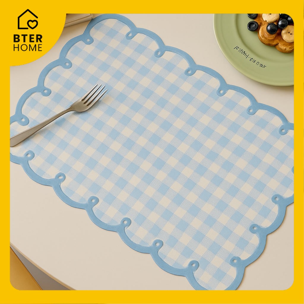 Bter Home Tatakan Piring Placemat Gingham Kotak Pastel Anti Slip Tahan Panas PVC Premium Estetik Scallop Edge