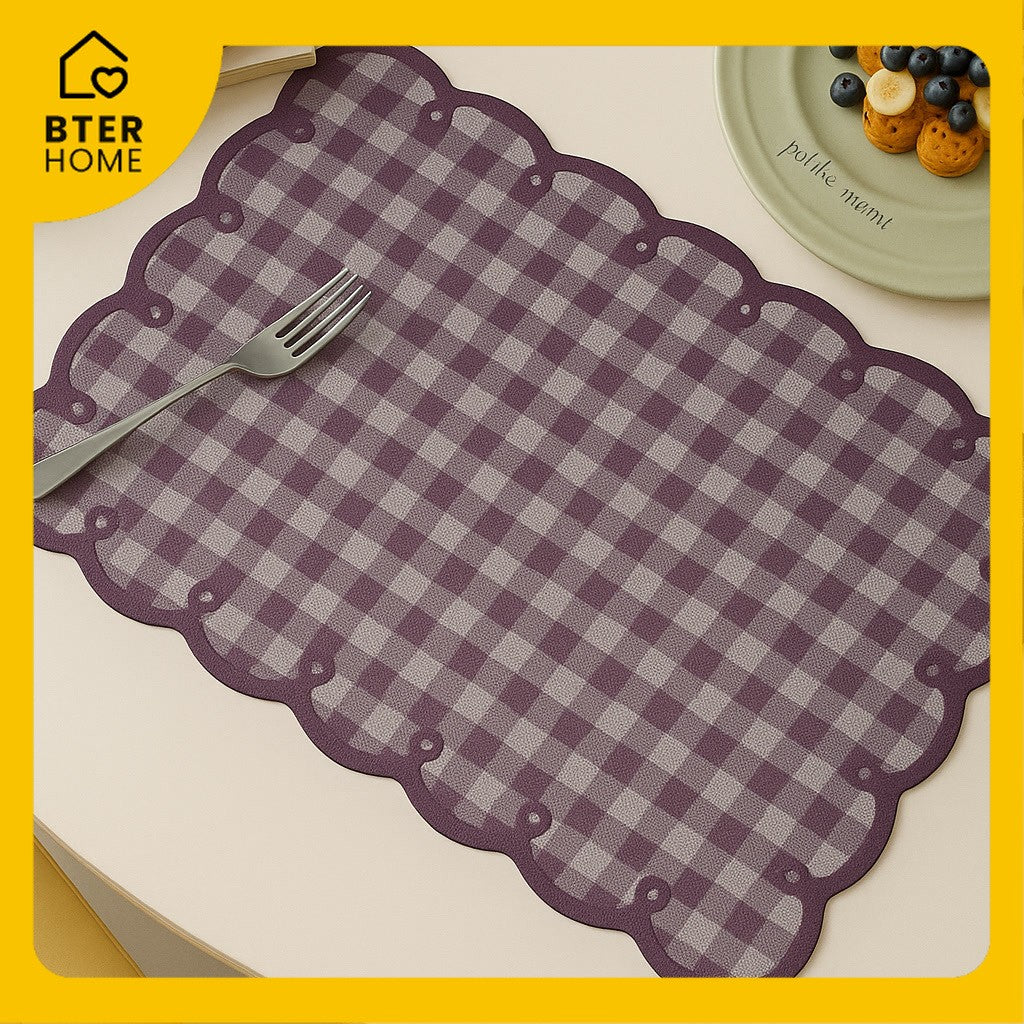 Bter Home Tatakan Piring Placemat Gingham Kotak Pastel Anti Slip Tahan Panas PVC Premium Estetik Scallop Edge