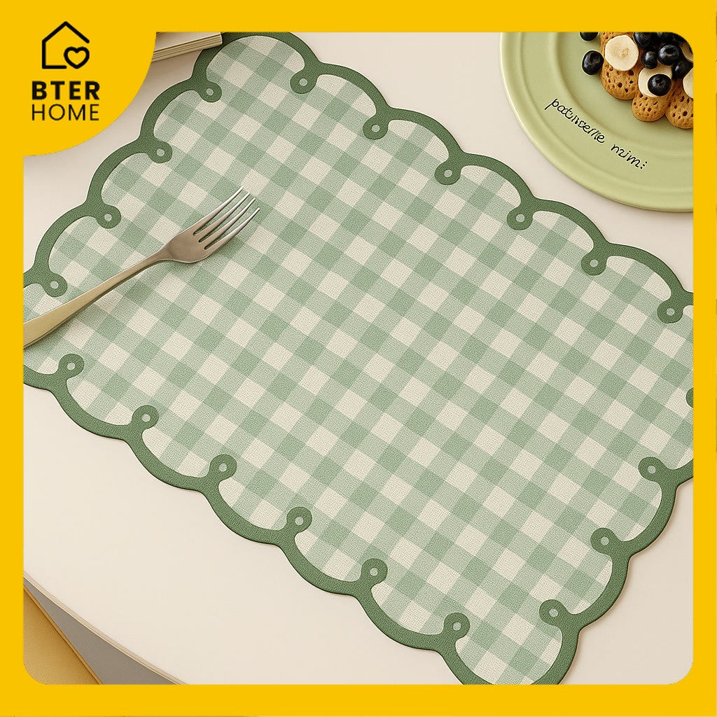 Bter Home Tatakan Piring Placemat Gingham Kotak Pastel Anti Slip Tahan Panas PVC Premium Estetik Scallop Edge