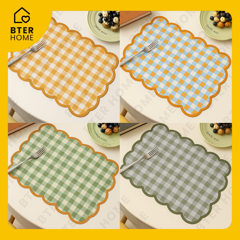 Bter Home Tatakan Piring Placemat Gingham Kotak Cerah Scallop Anti Slip Tahan Panas PVC Premium Mudah Dibersihkan - BH1306