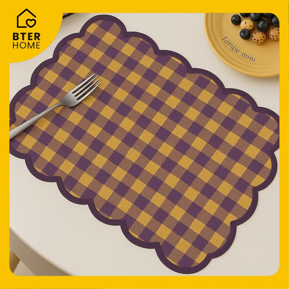 Bter Home Tatakan Piring Placemat Gingham Kotak Cerah Scallop Anti Slip Tahan Panas PVC Premium Mudah Dibersihkan