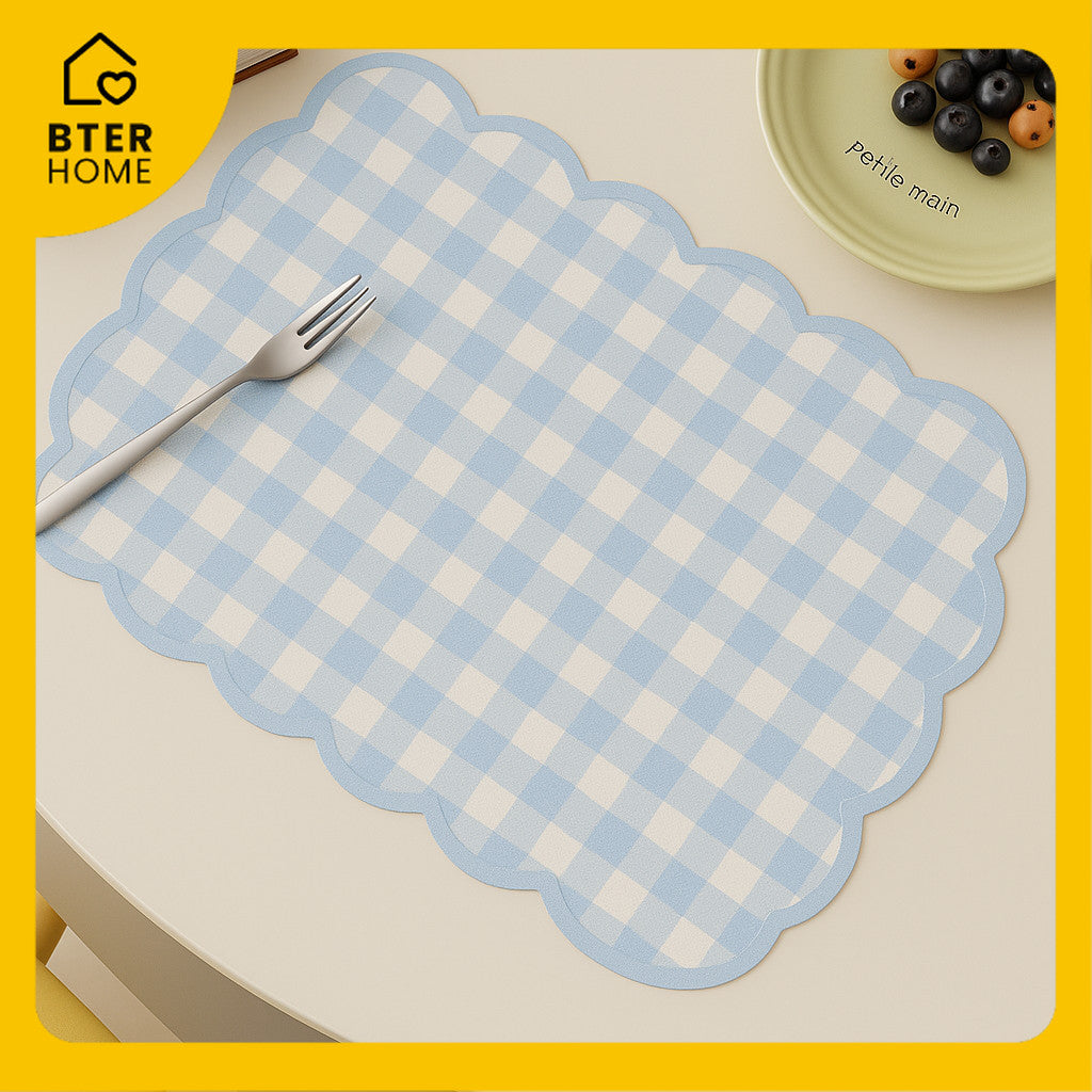 Bter Home Tatakan Piring Placemat Gingham Kotak Cerah Scallop Anti Slip Tahan Panas PVC Premium Mudah Dibersihkan
